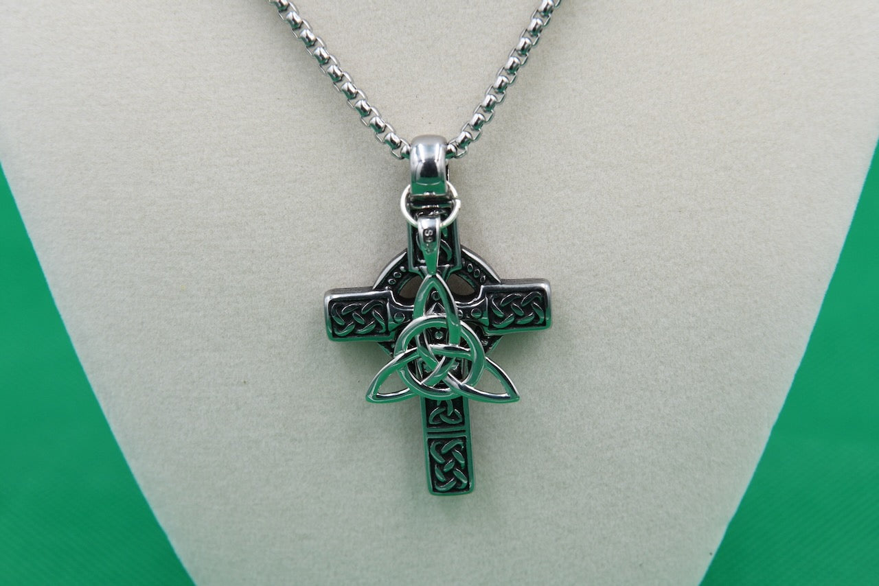 Celtic Trinity Necklace